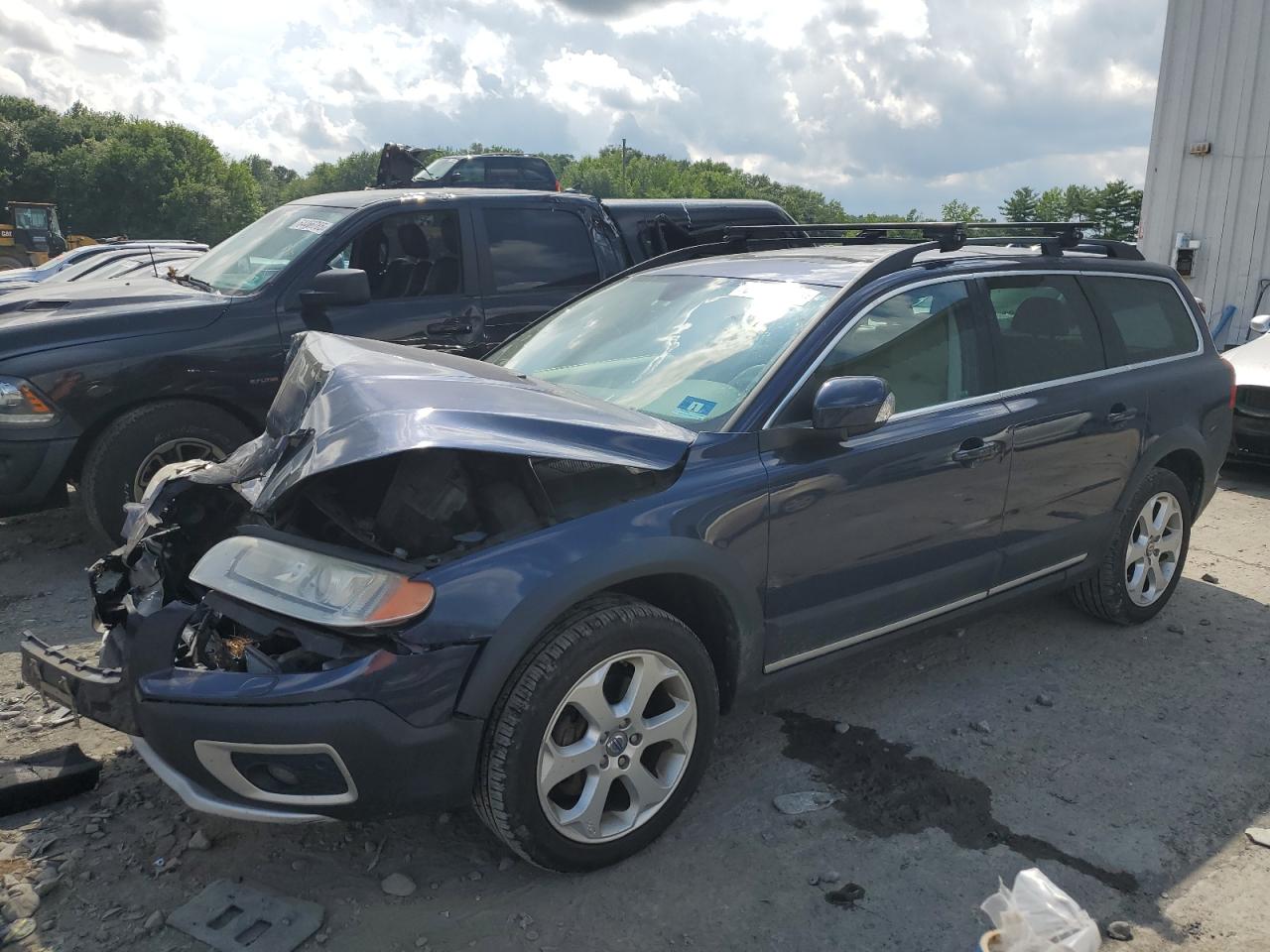 VOLVO XC70 T6 2011