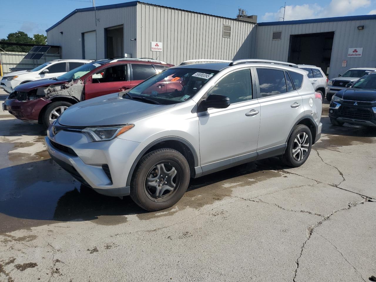 TOYOTA RAV4 LE 2018