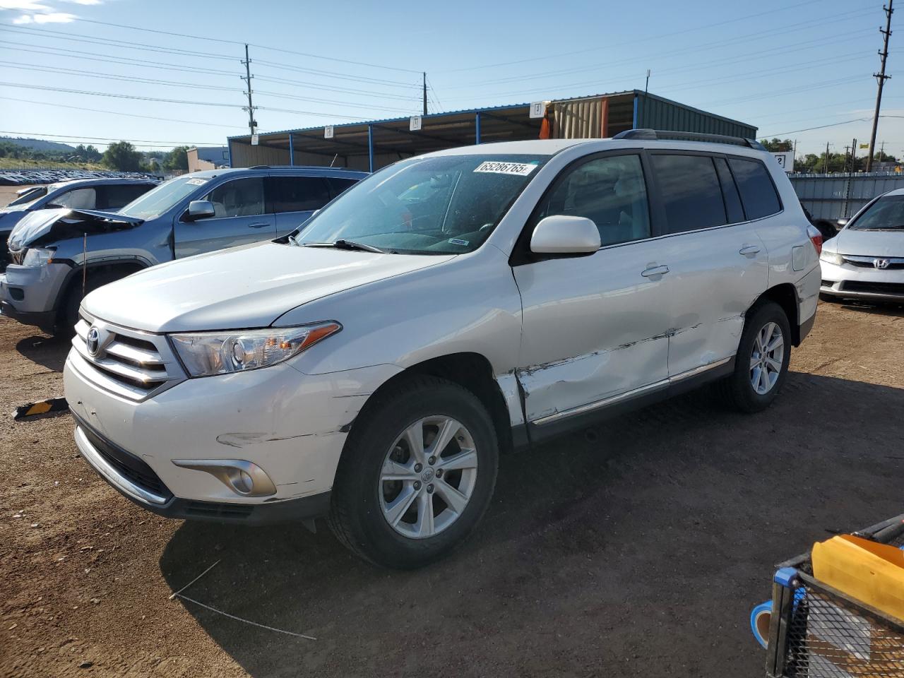 TOYOTA HIGHLANDER 2011