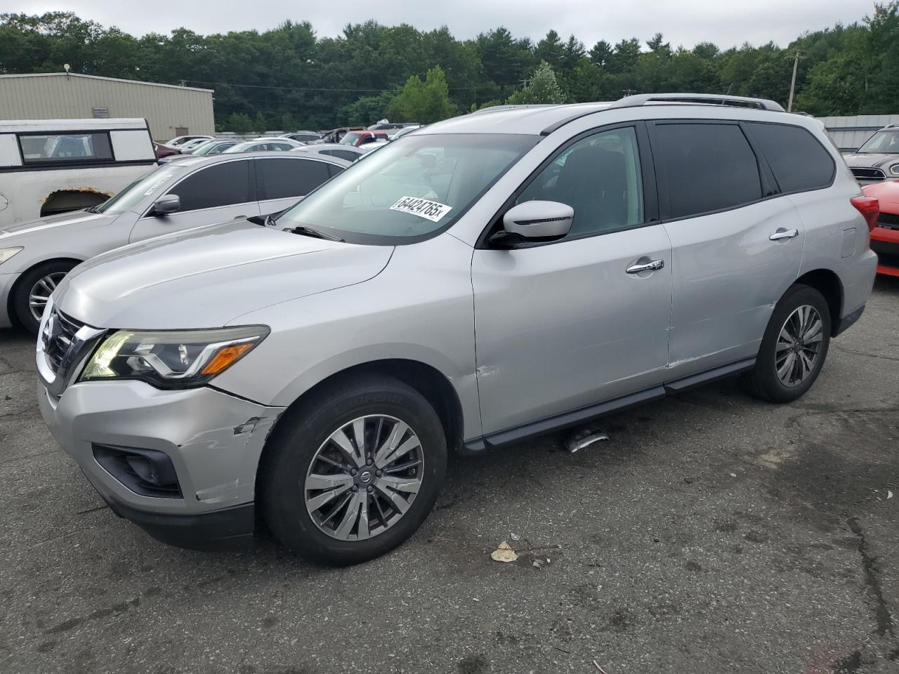 NISSAN PATHFINDER 2017