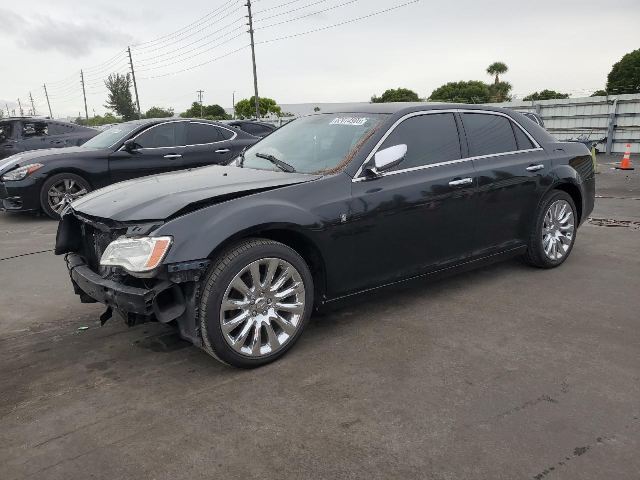 CHRYSLER 300 2013
