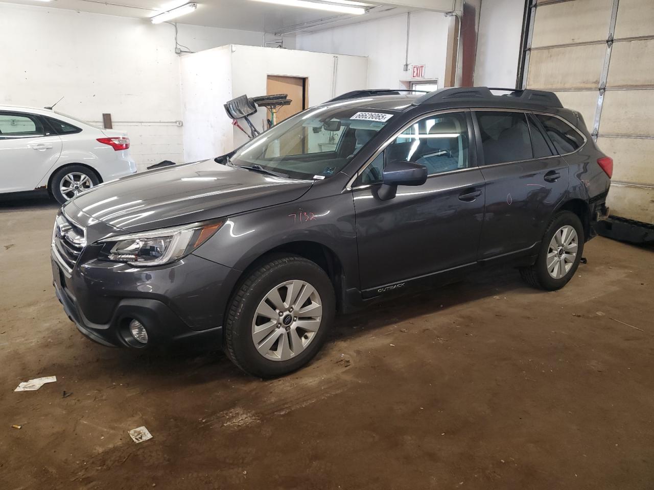 SUBARU OUTBACK 2. 2018