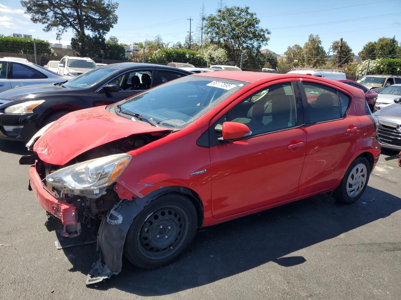 TOYOTA PRIUS C 2016