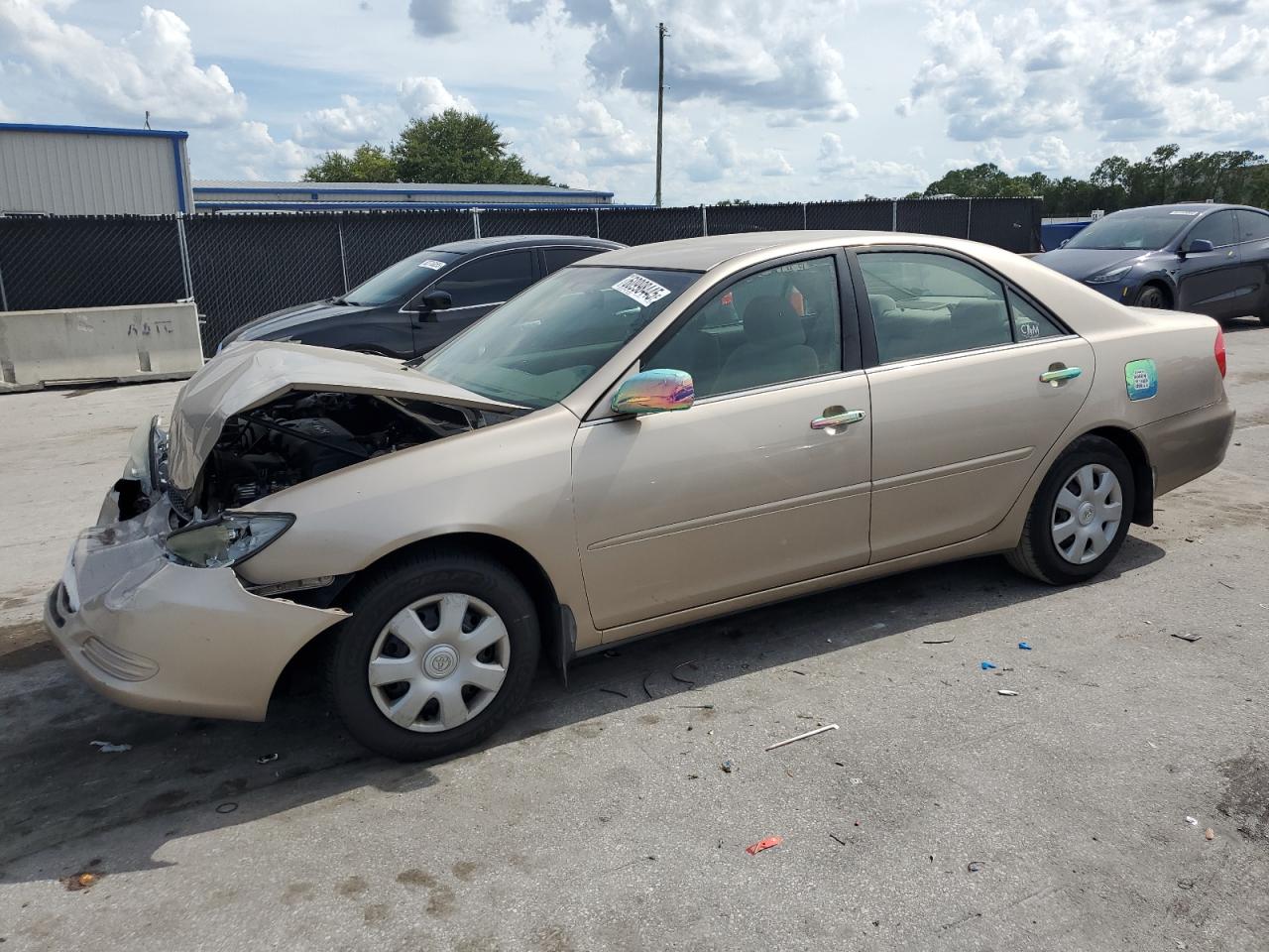 TOYOTA CAMRY LE 2002