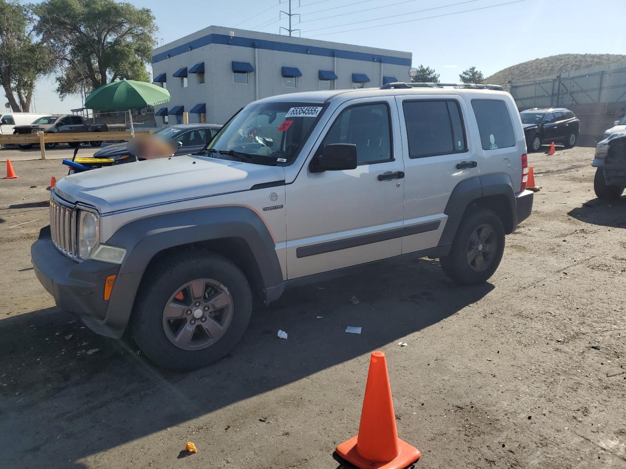 JEEP LIBERTY RE 2010