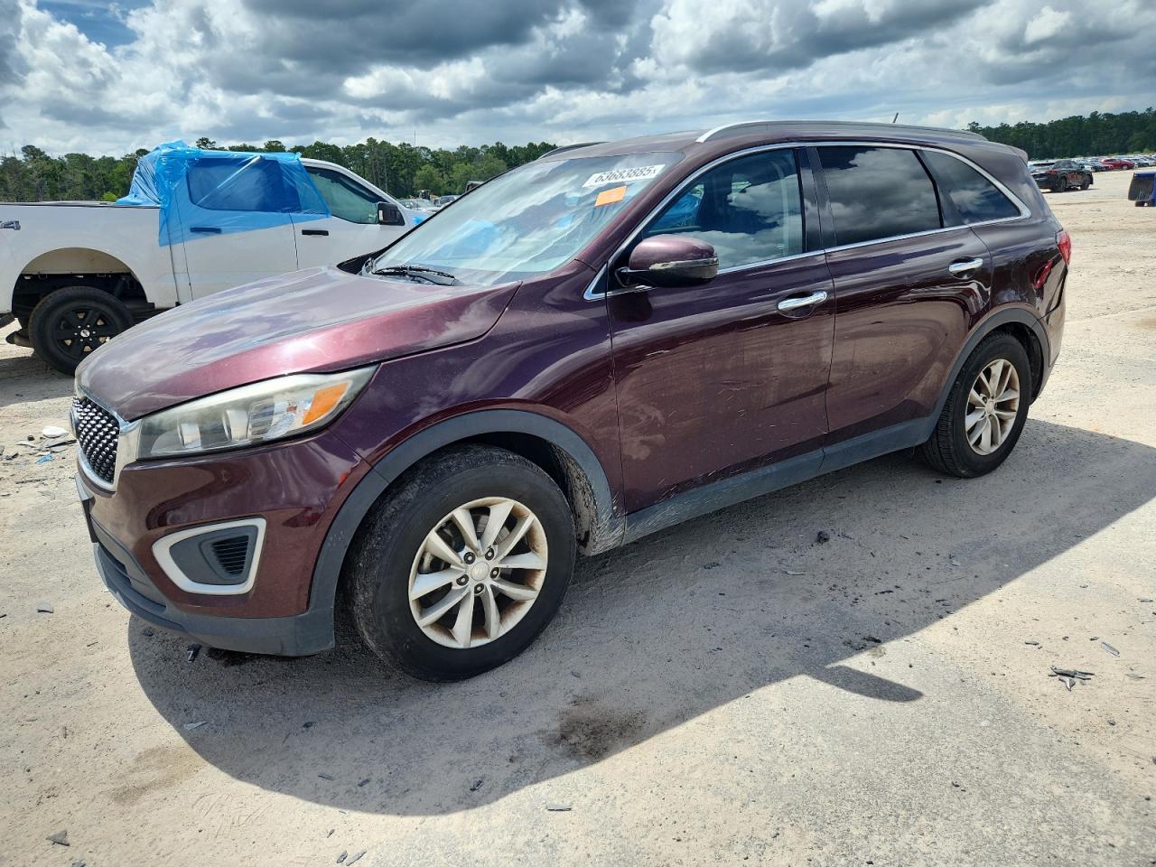 KIA SORENTO LX 2017