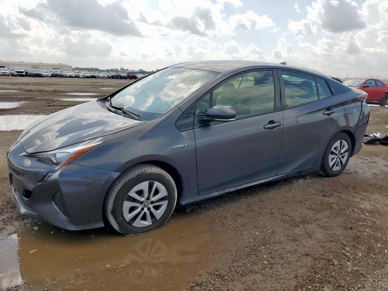 TOYOTA PRIUS 2016