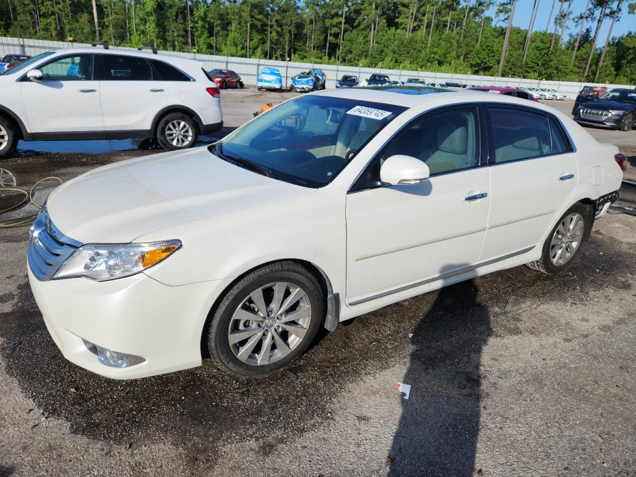 TOYOTA AVALON BAS 2011