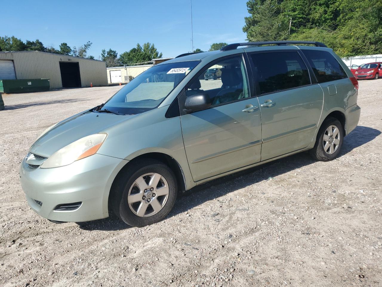TOYOTA SIENNA CE 2010