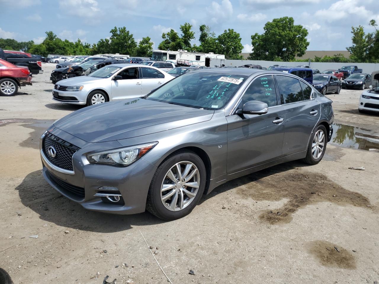 INFINITI Q50 BASE 2015