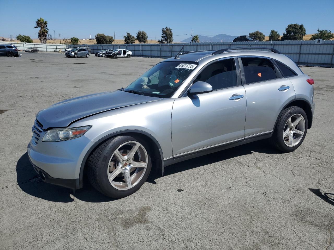 INFINITI FX35 2005