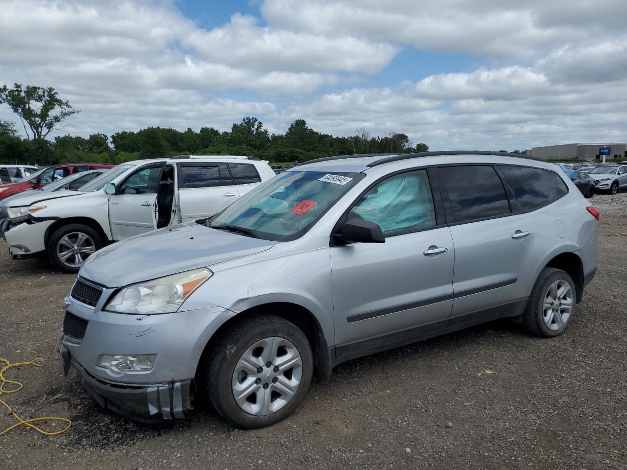 CHEVROLET TRAVERSE L 2011