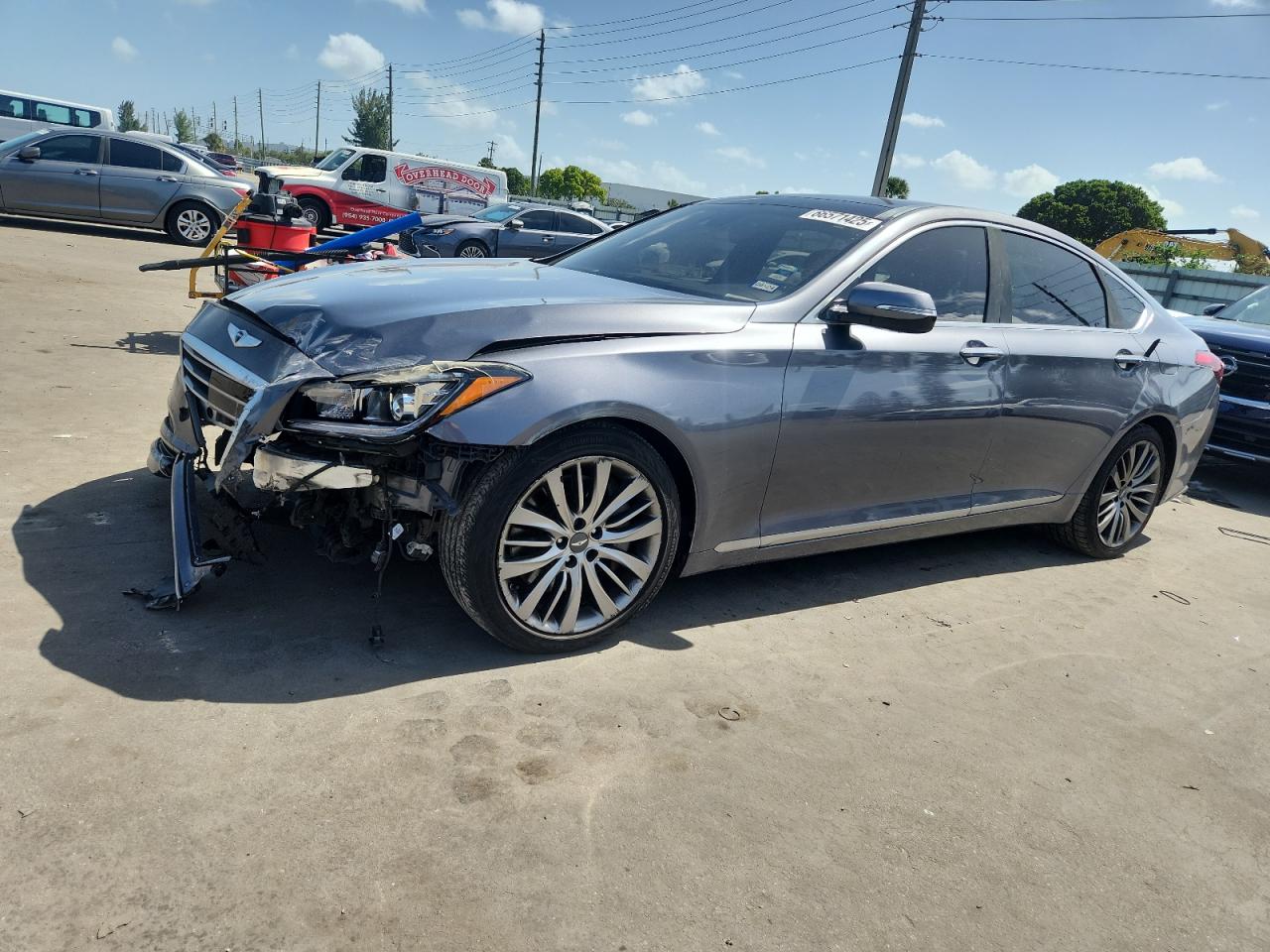 HYUNDAI GENESIS 5. 2015