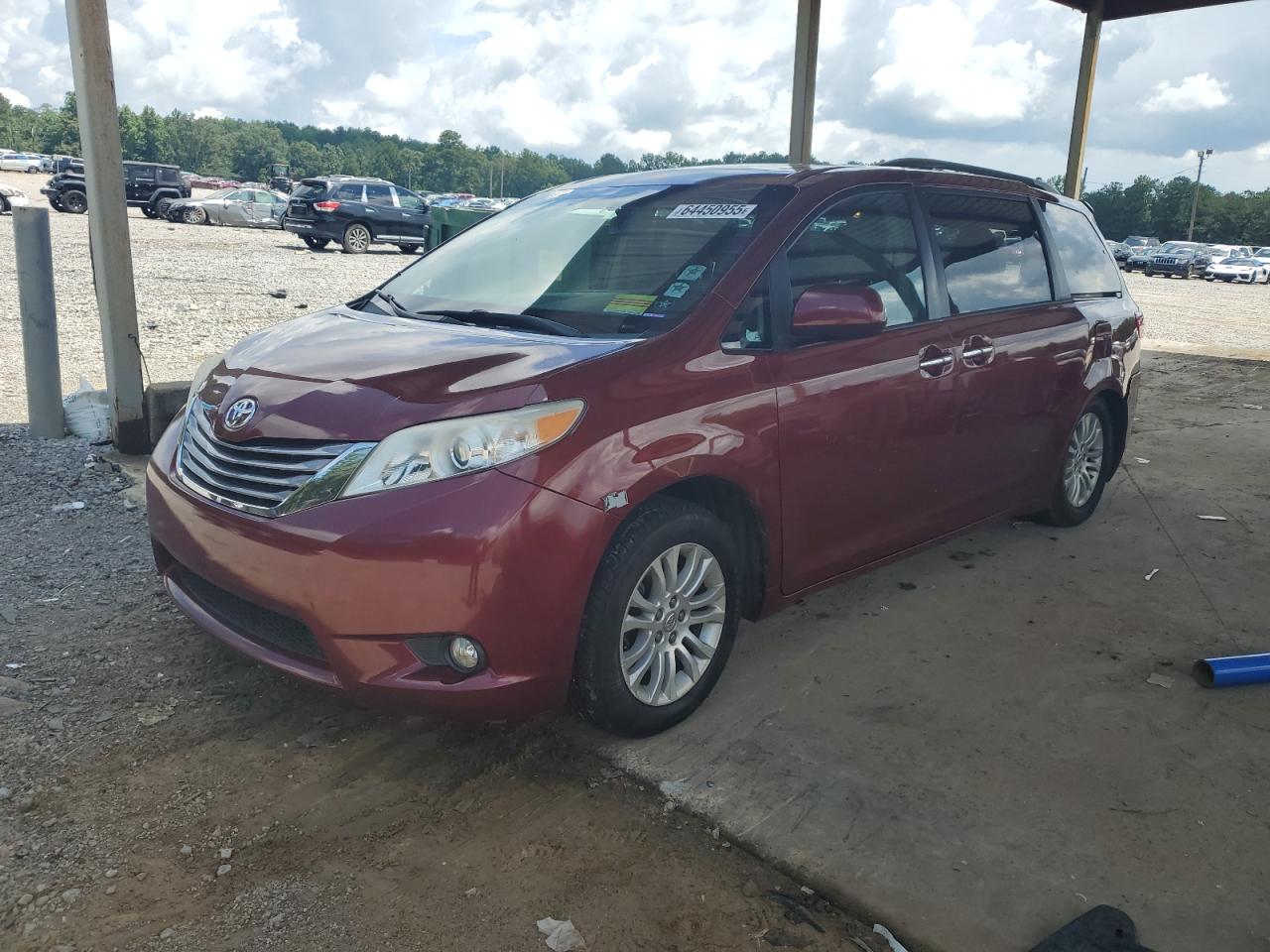 TOYOTA SIENNA 2015