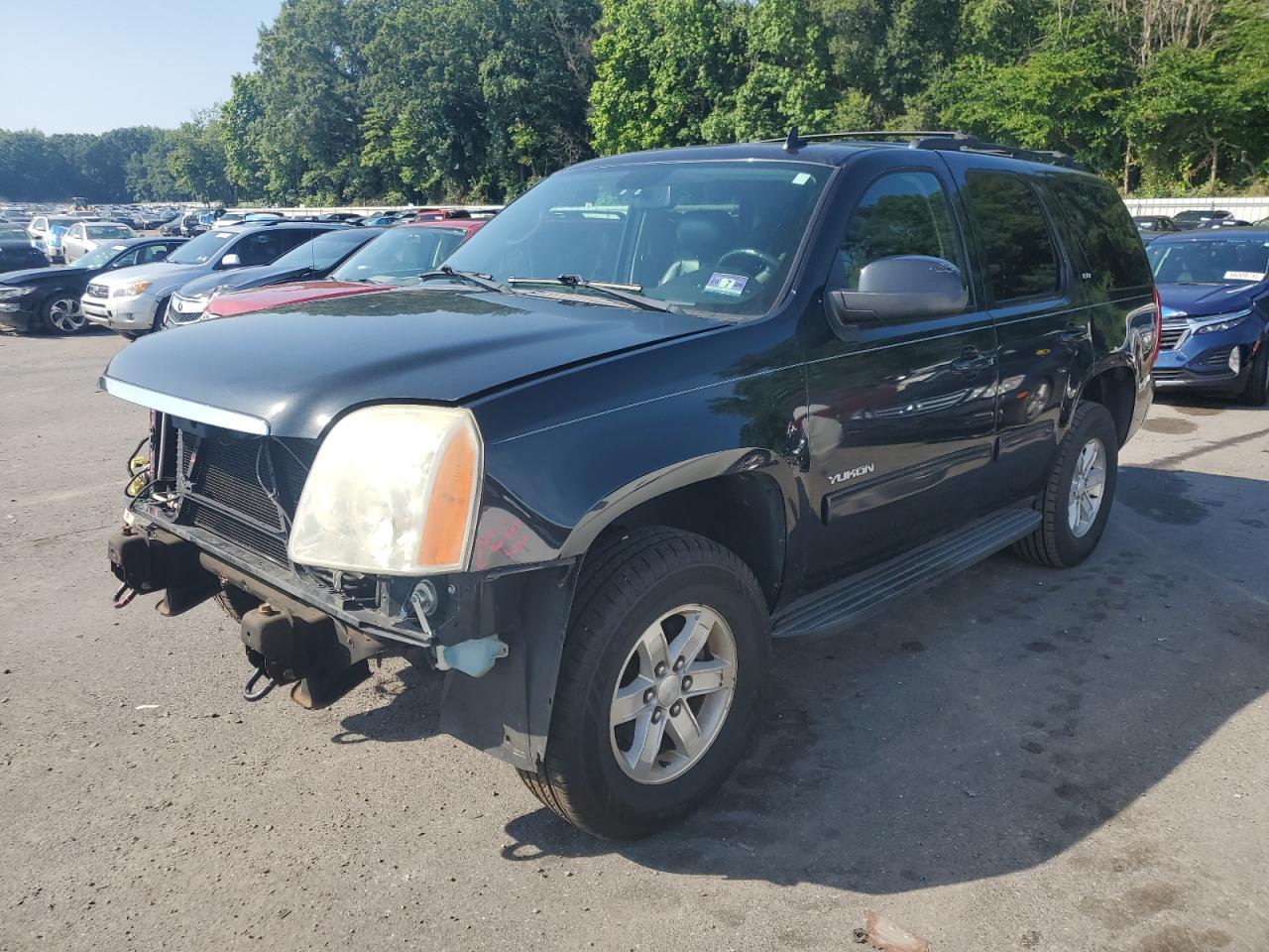 GMC YUKON SLT 2011