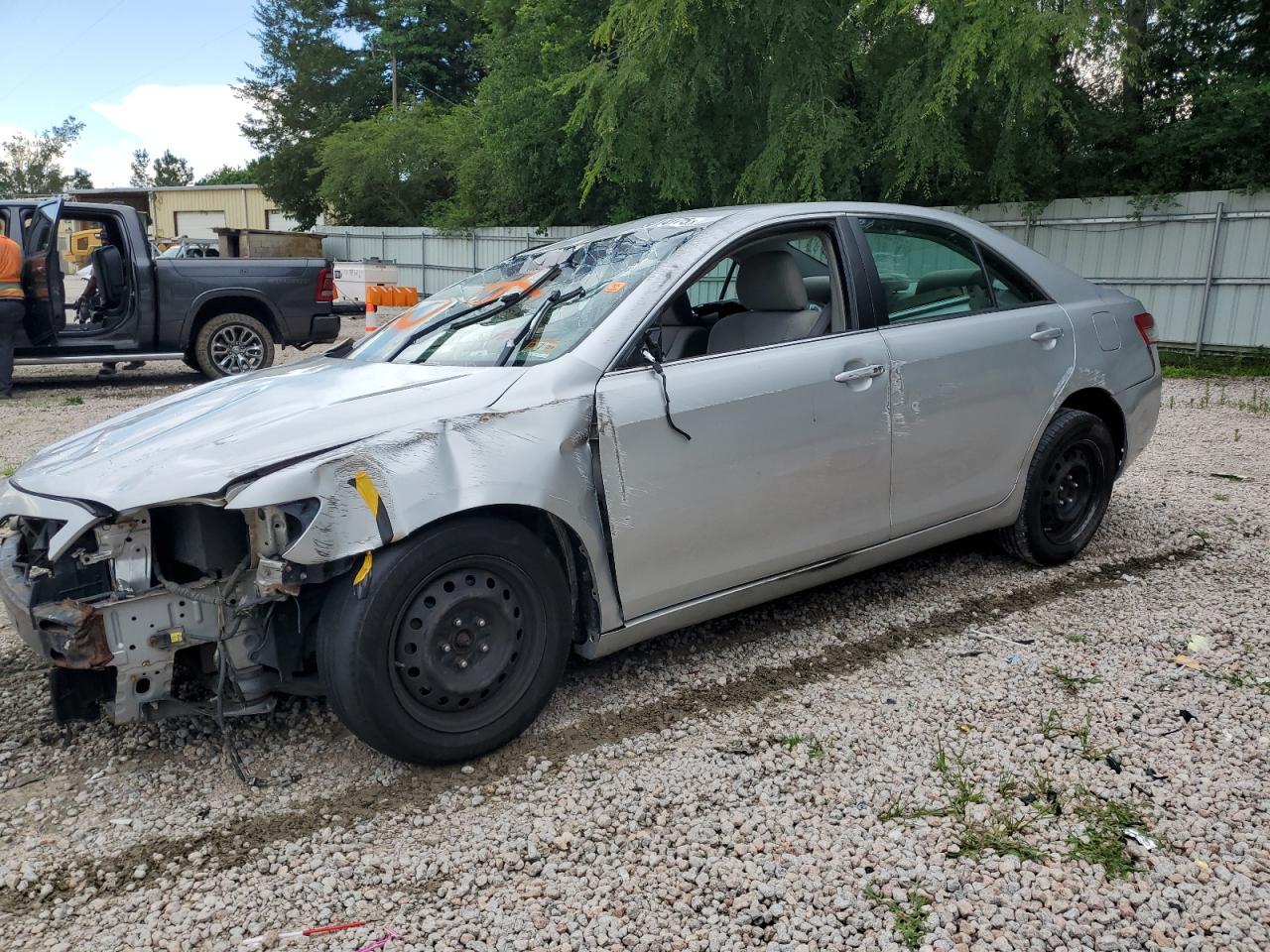 TOYOTA CAMRY BASE 2010