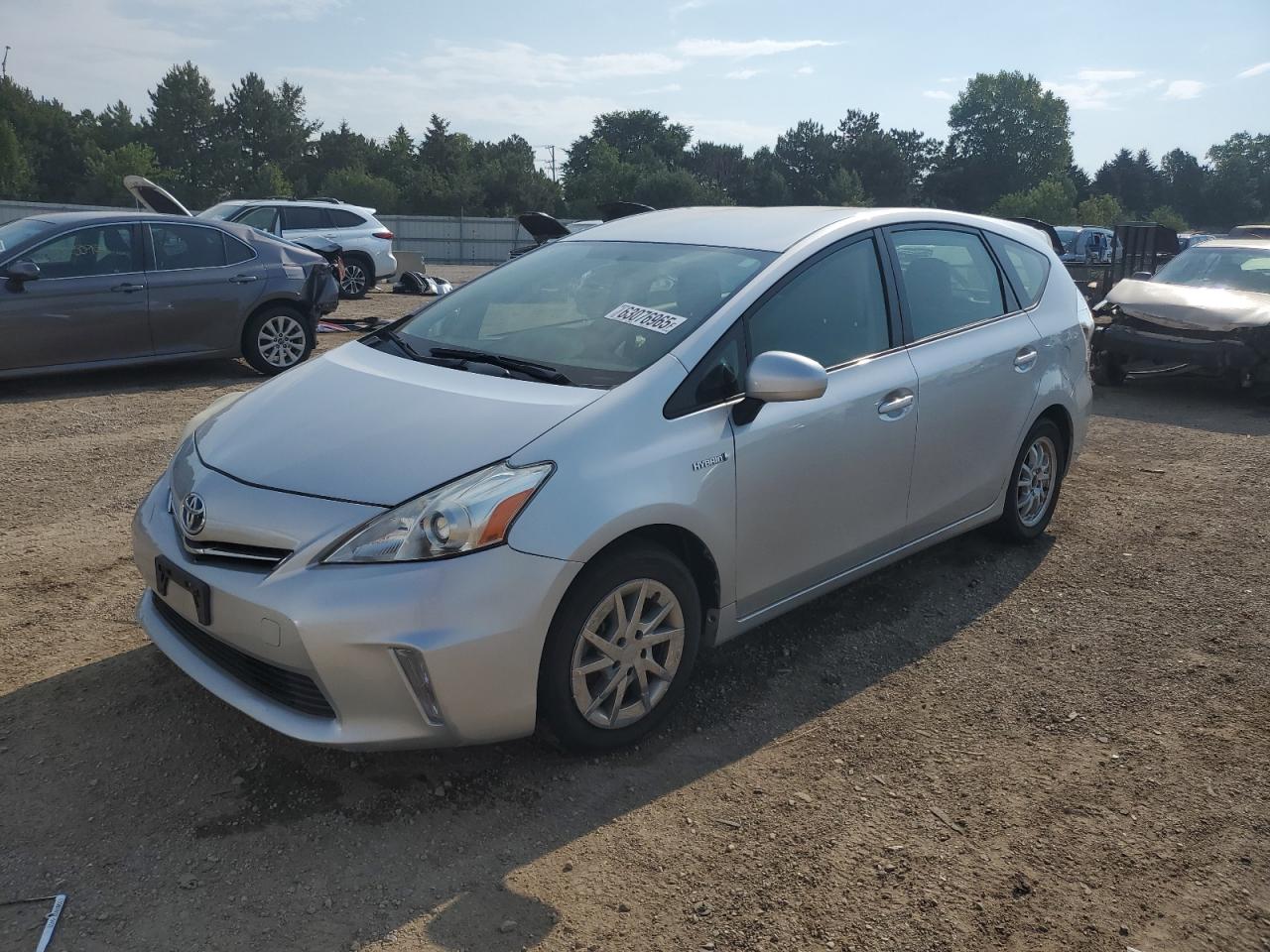 TOYOTA PRIUS V 2012
