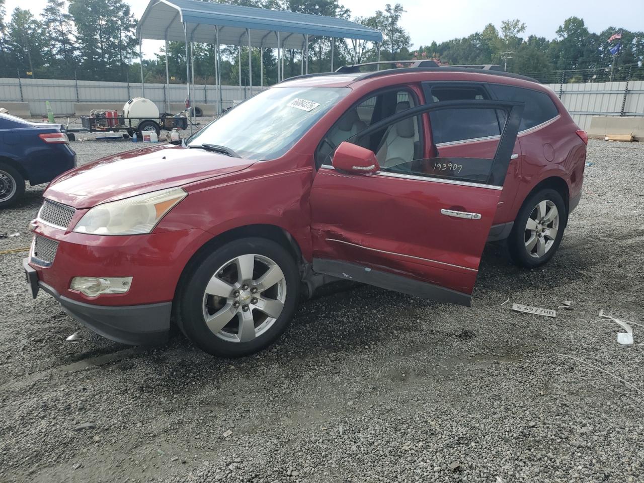 CHEVROLET TRAVERSE L 2012