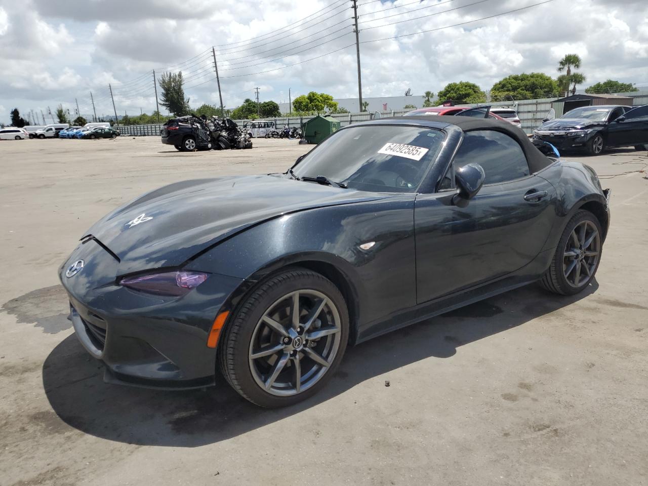 MAZDA MX-5 MIATA 2016
