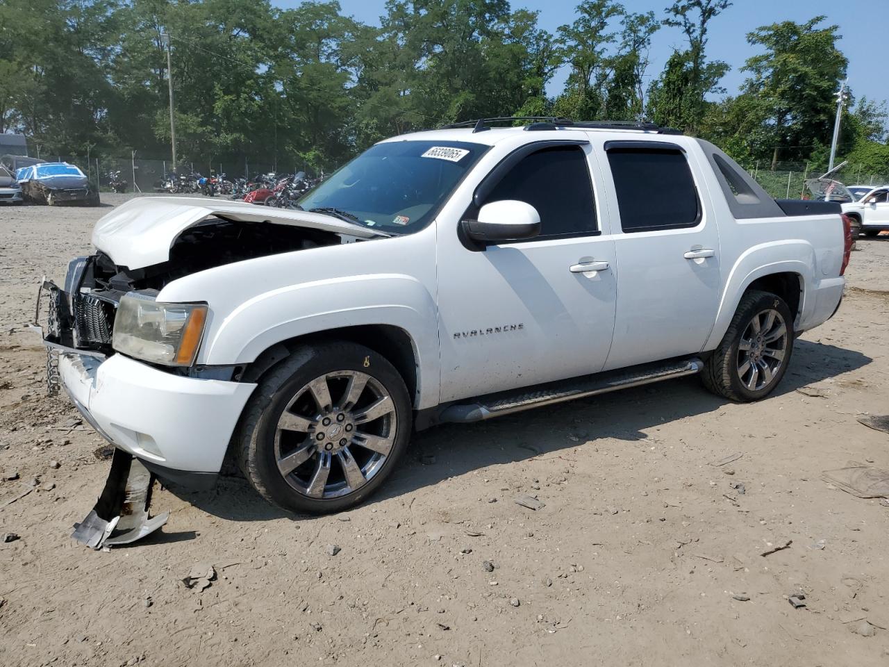 CHEVROLET AVALANCHE 2011