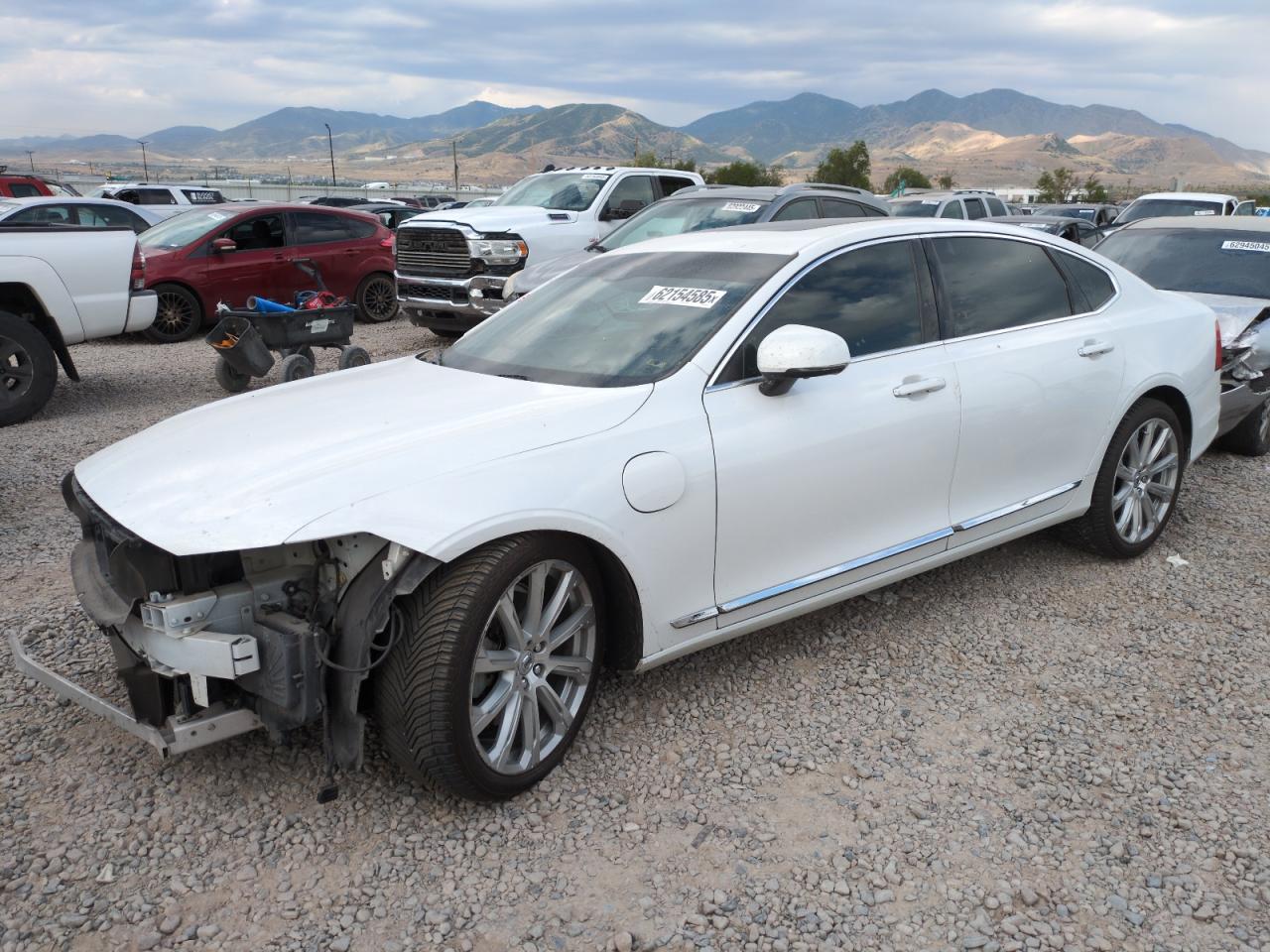 VOLVO S90 T8 INS 2018