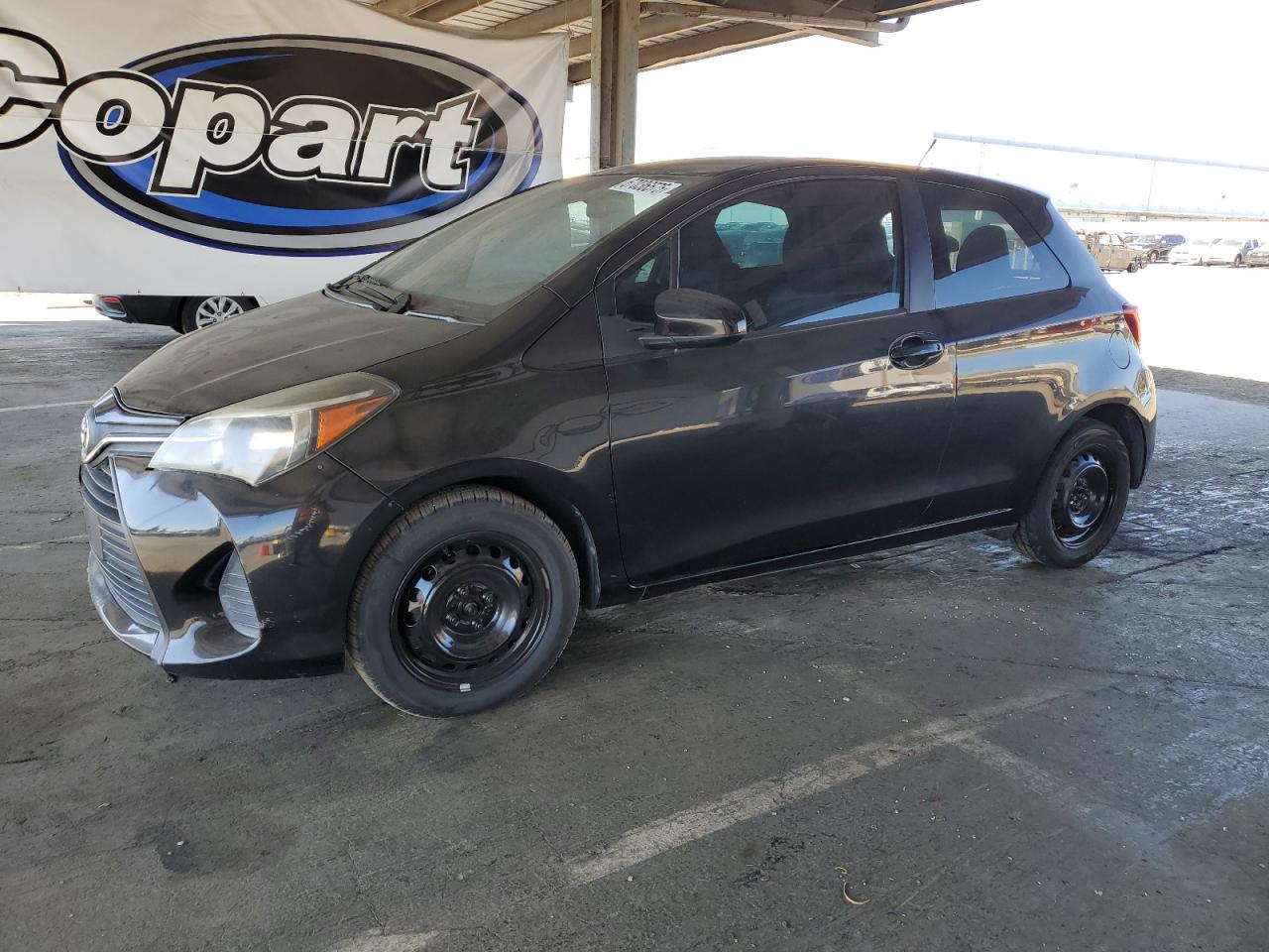 TOYOTA YARIS 2015