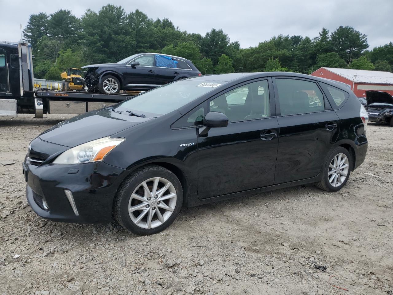 TOYOTA PRIUS V 2012