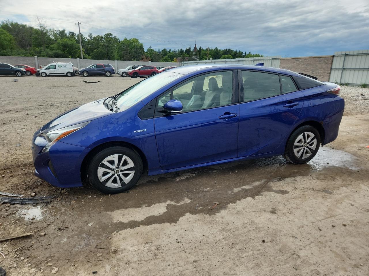 TOYOTA PRIUS 2016