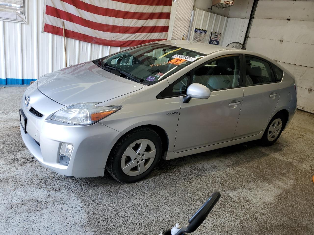 TOYOTA PRIUS 2010