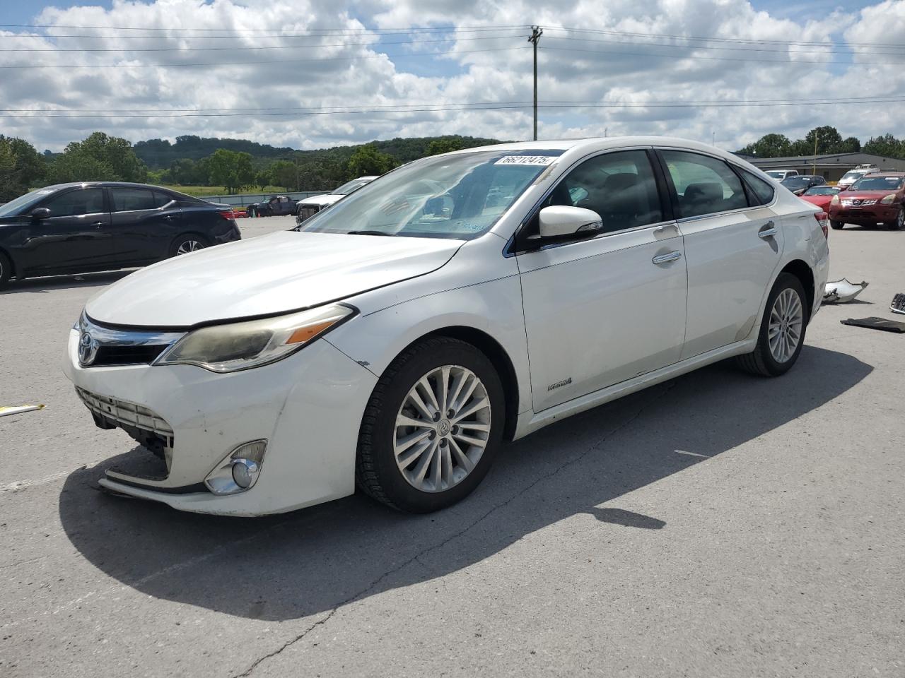 TOYOTA AVALON HYBRID 2015