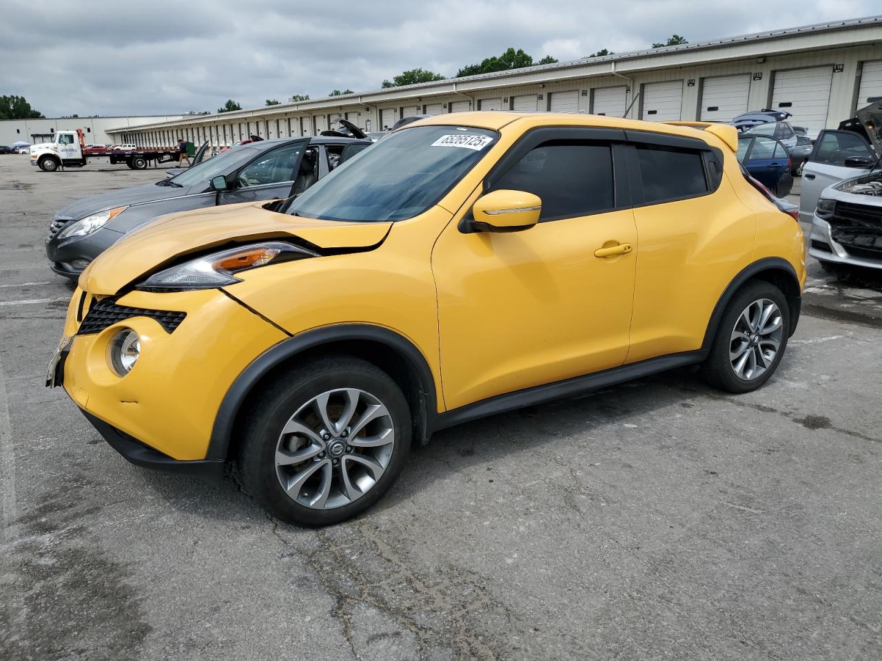 NISSAN JUKE S 2015