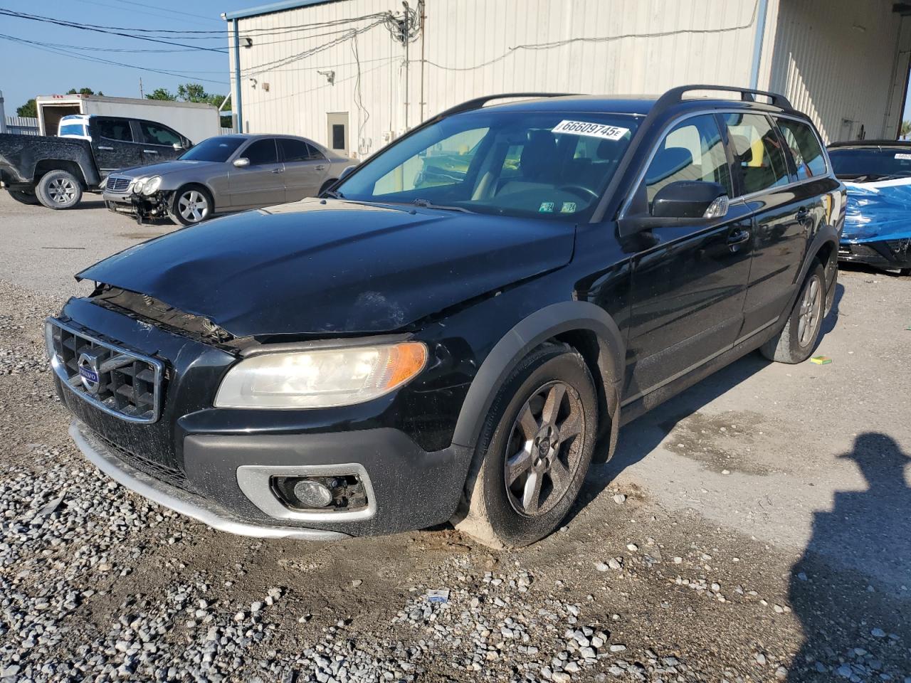 VOLVO XC70 3.2 2011