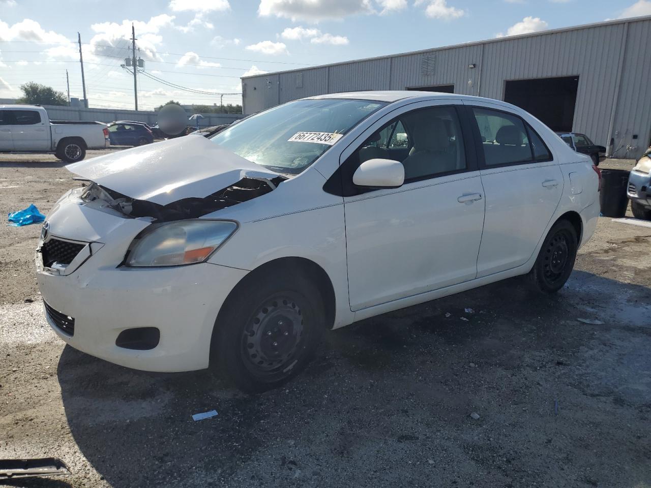 TOYOTA YARIS 2012