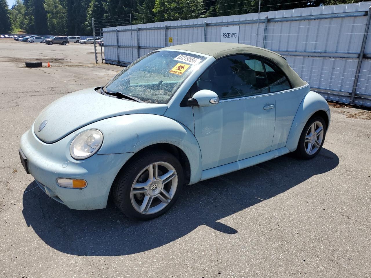 VOLKSWAGEN NEW BEETLE 2004