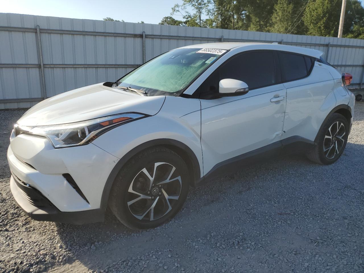 TOYOTA C-HR XLE 2018