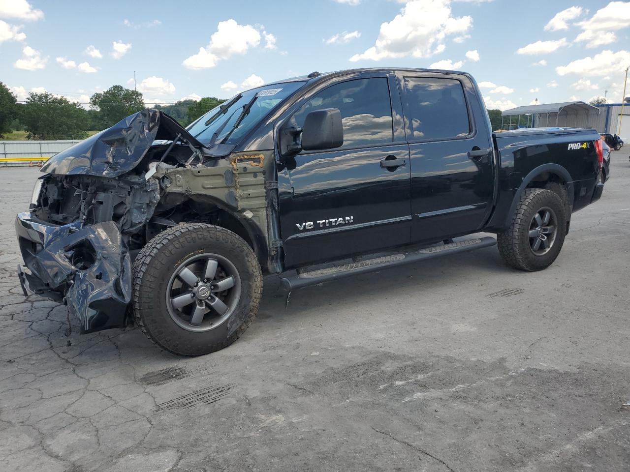 NISSAN TITAN S 2014