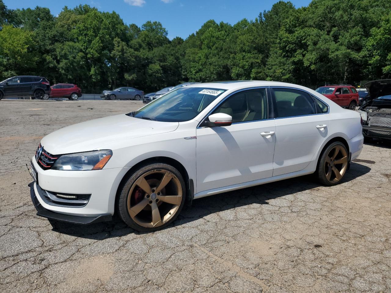 VOLKSWAGEN PASSAT SE 2014