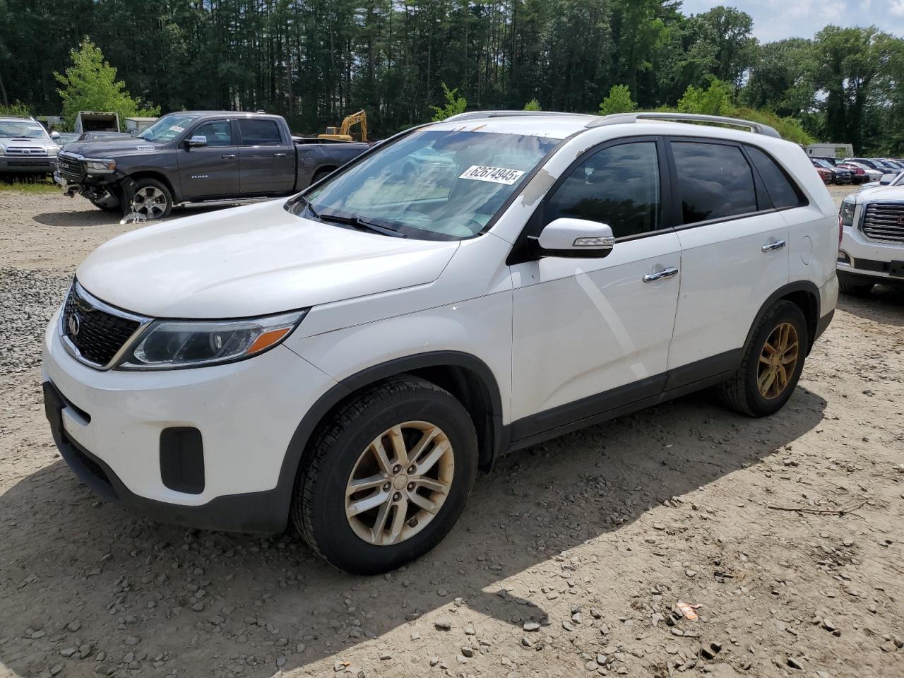 KIA SORENTO LX 2015