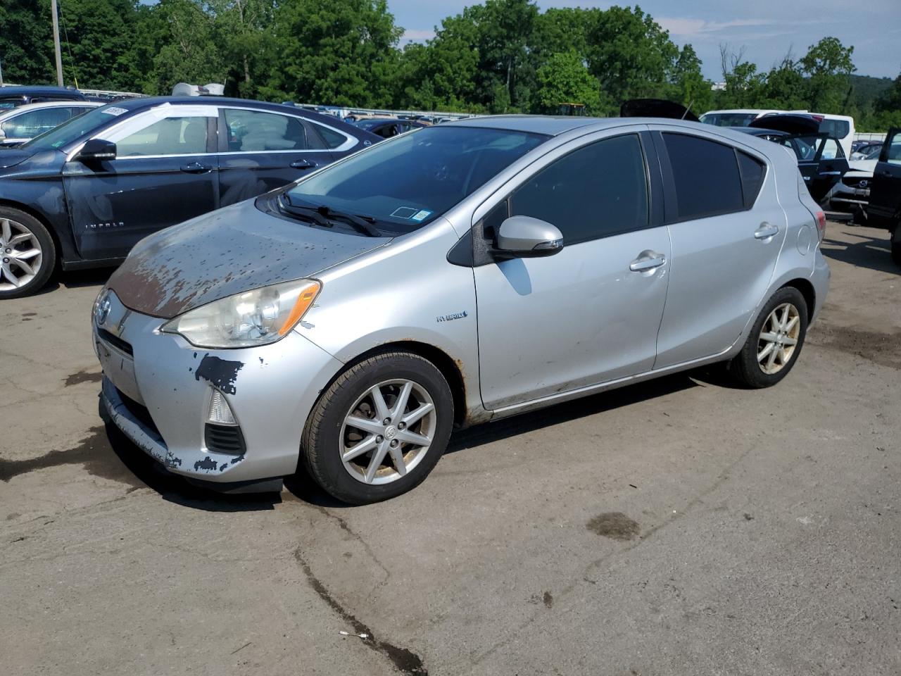 TOYOTA PRIUS C 2013
