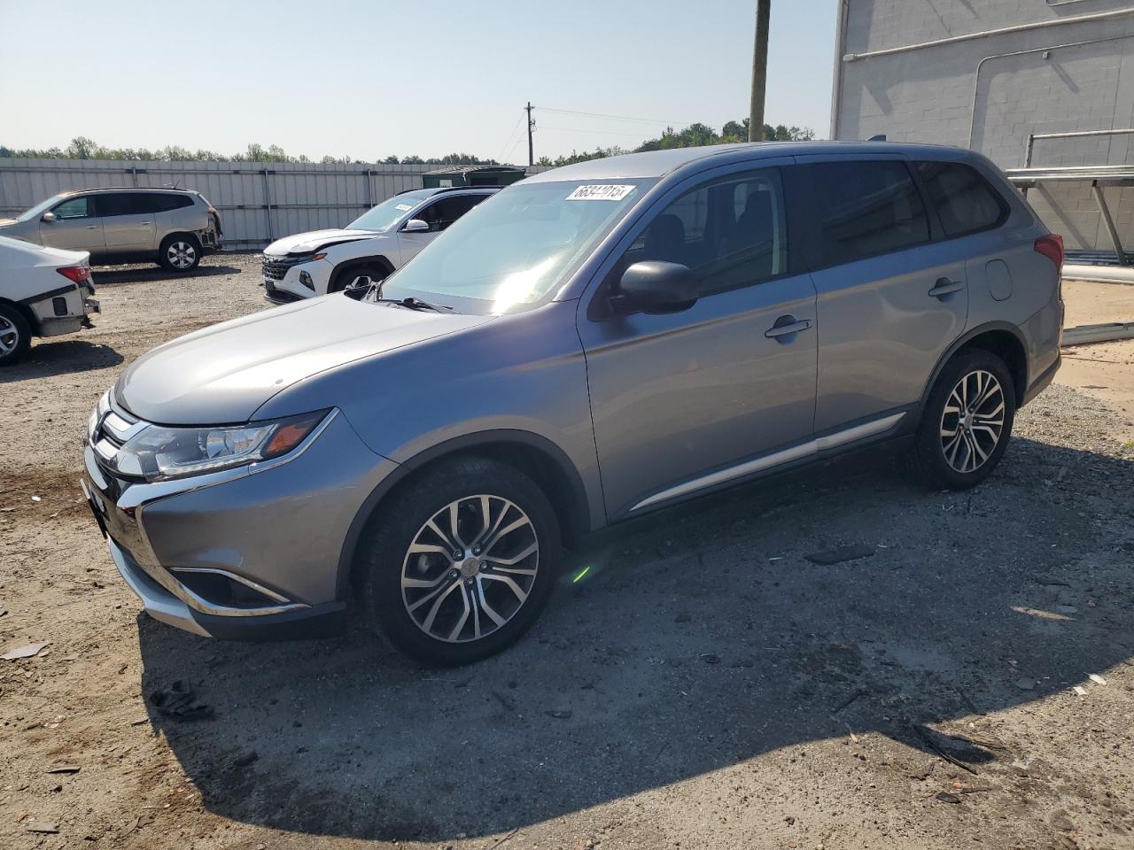 MITSUBISHI OUTLANDER 2018