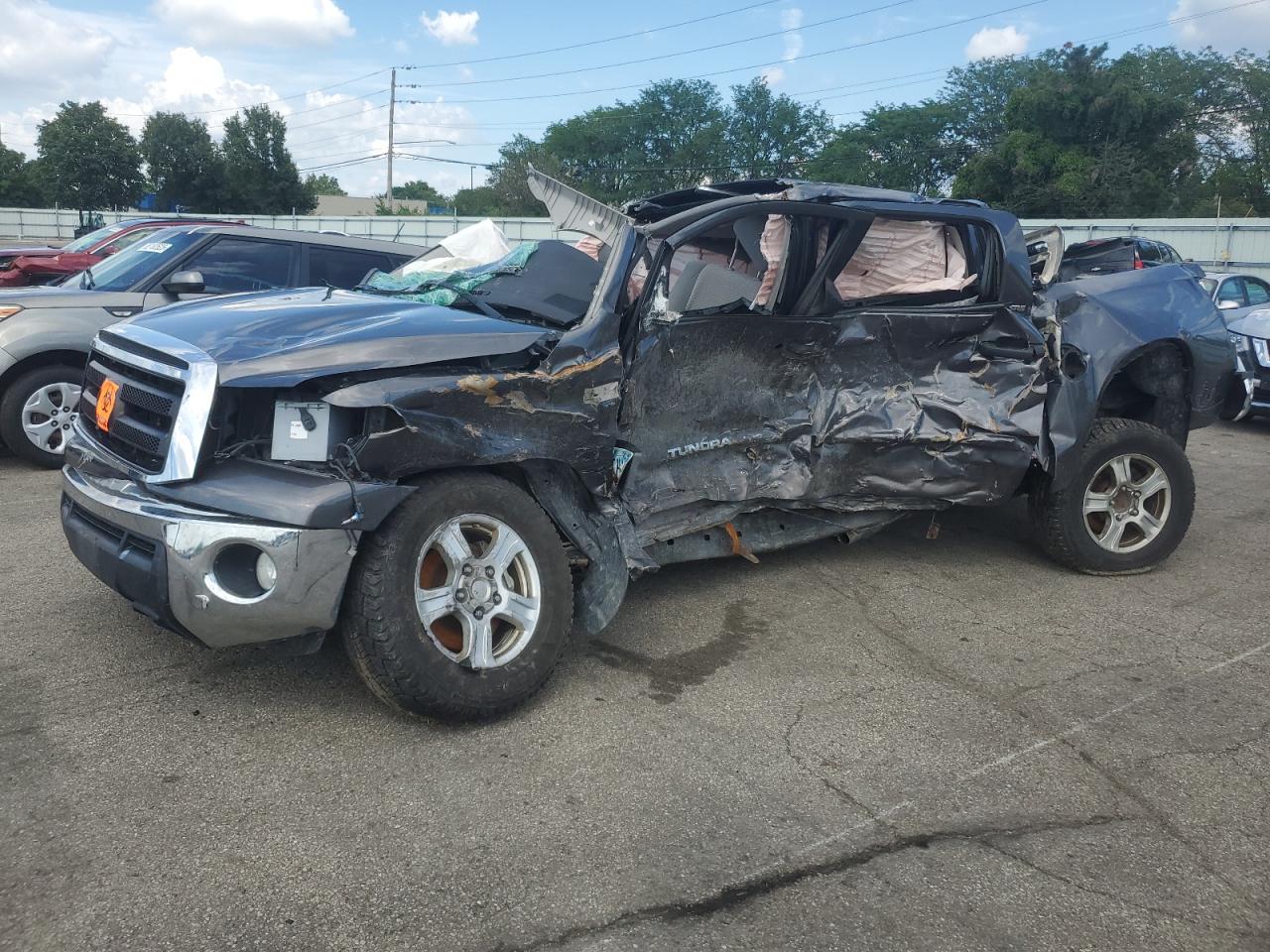 TOYOTA TUNDRA CRE 2012