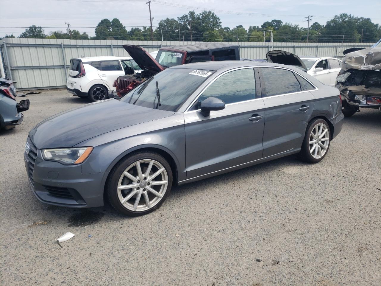 AUDI A3 PREMIUM 2015