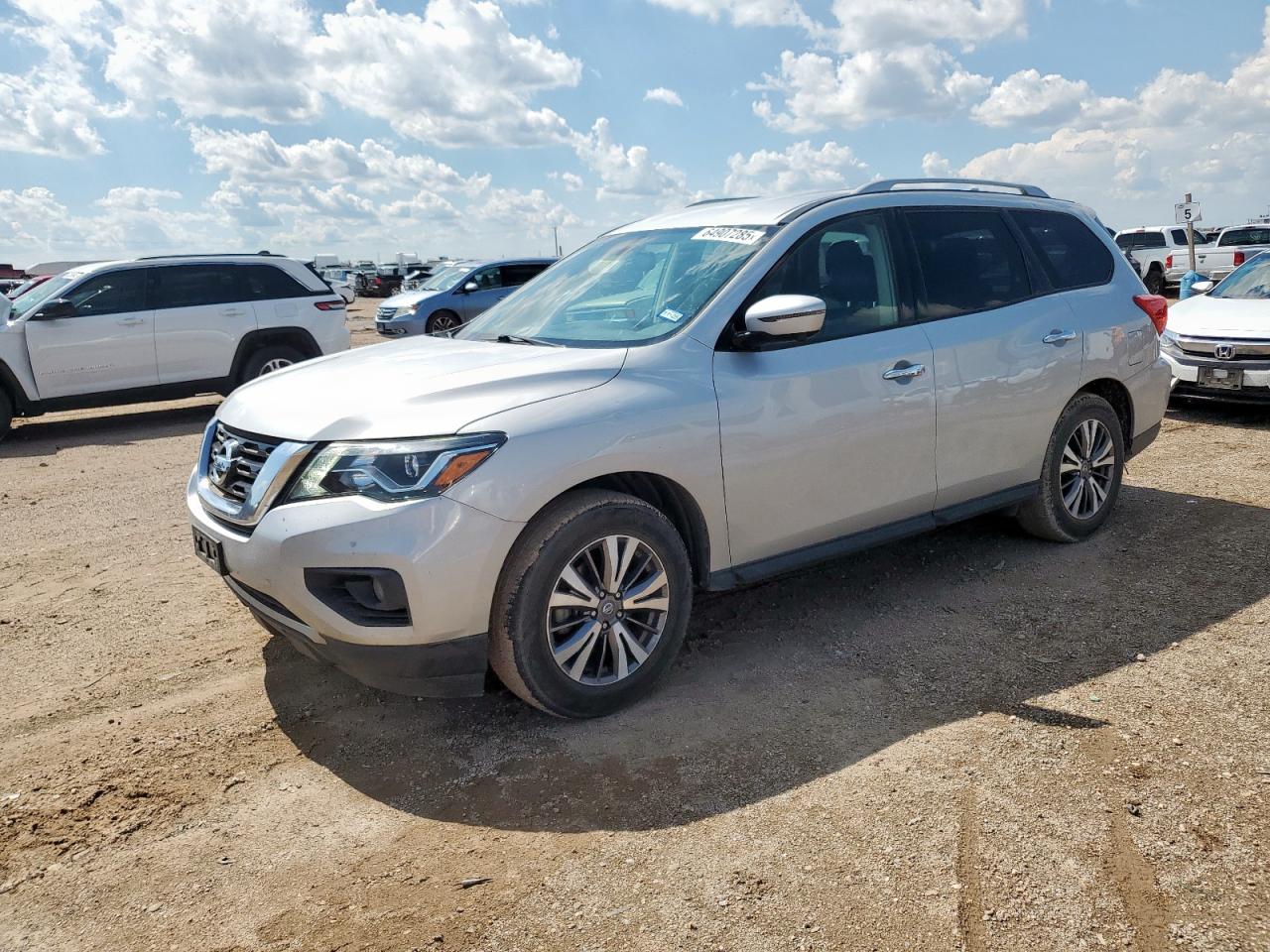 NISSAN PATHFINDER 2020