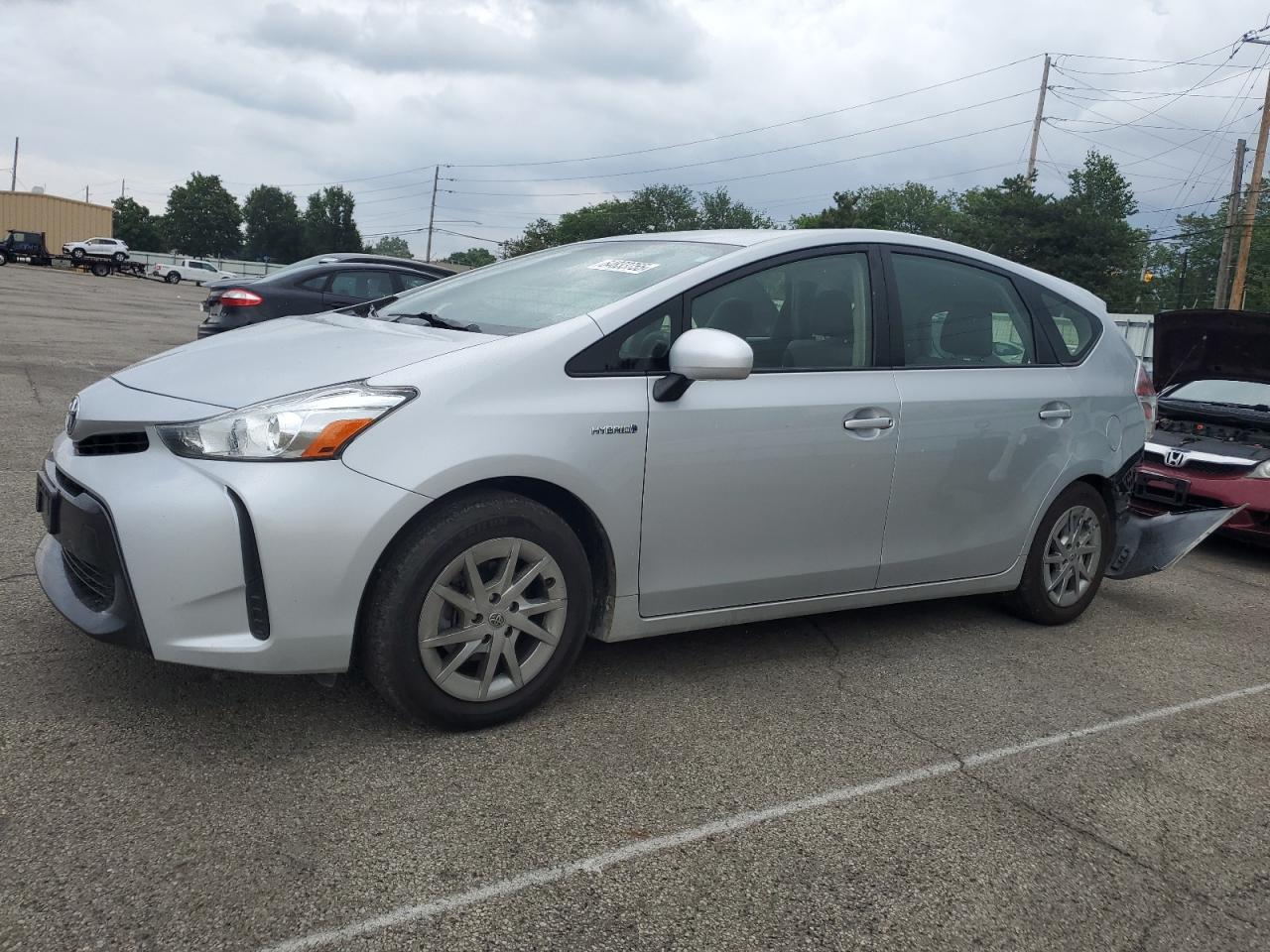 TOYOTA PRIUS V 2015