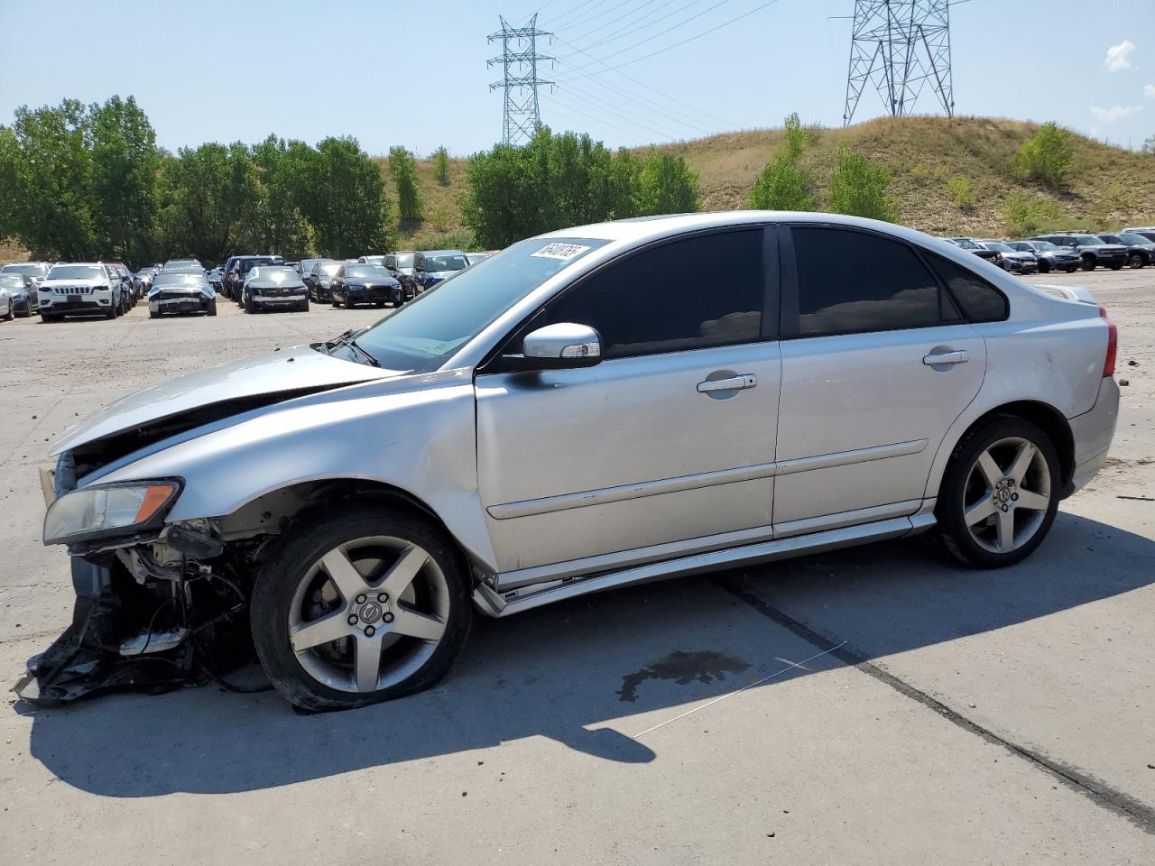 VOLVO S40 T5 2009