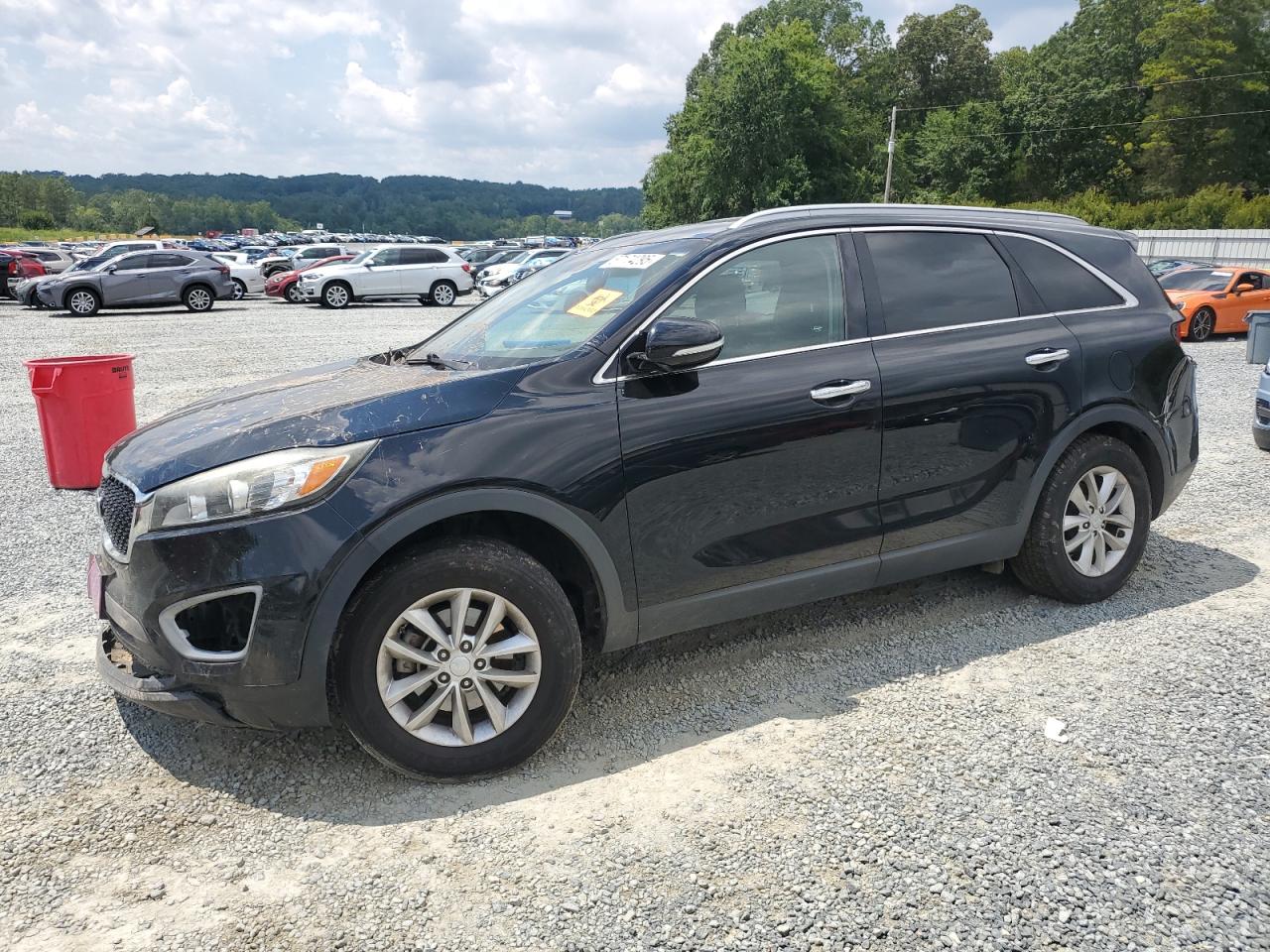 KIA SORENTO LX 2017