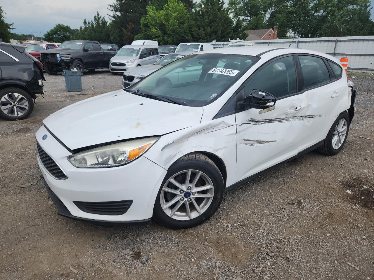 FORD FOCUS SE 2015