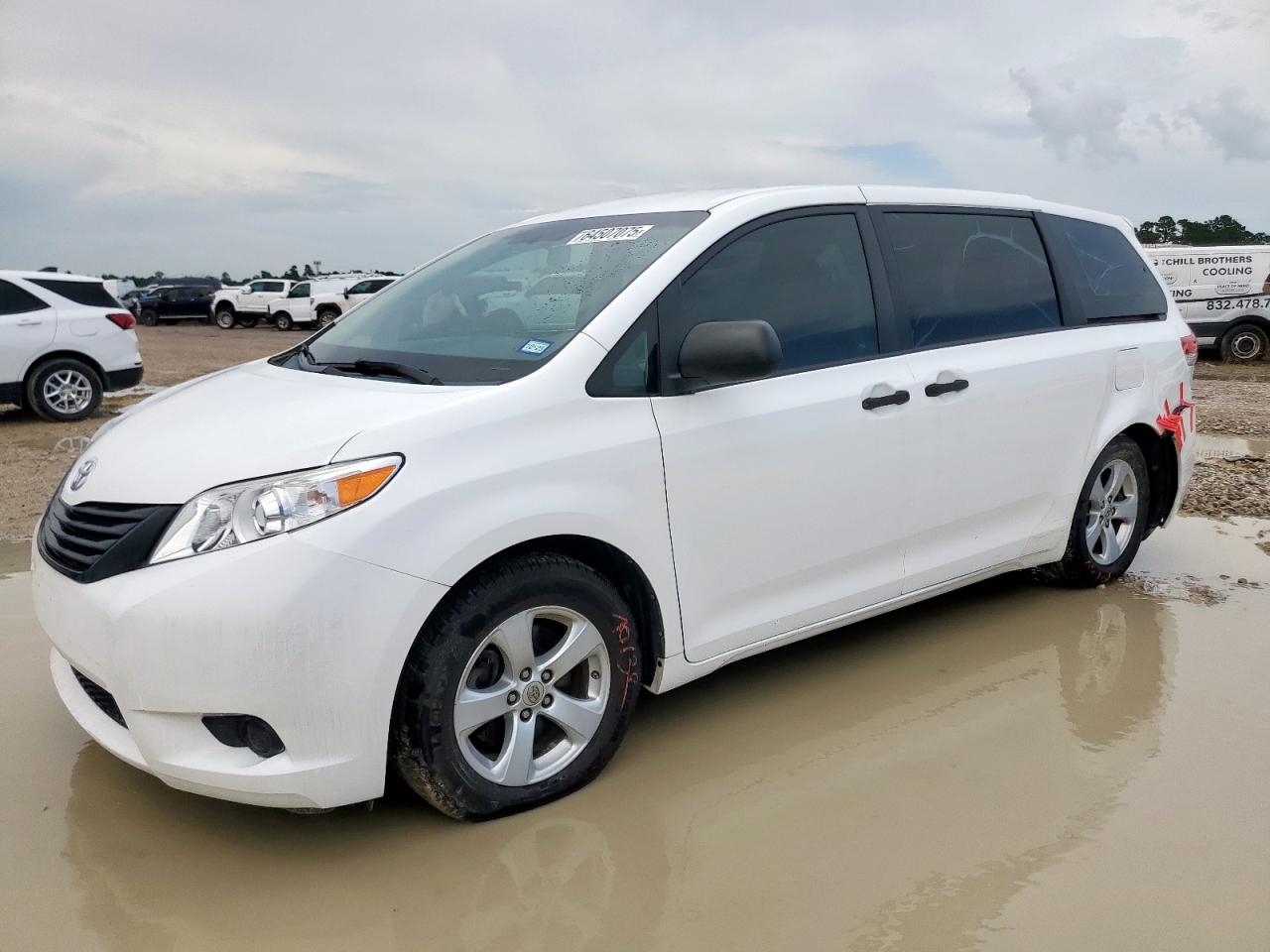 TOYOTA SIENNA 2014