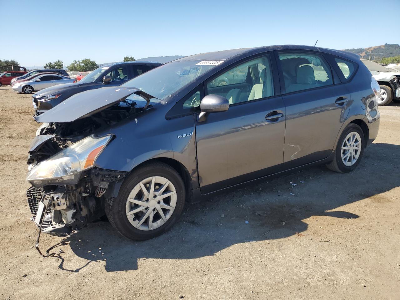 TOYOTA PRIUS V 2012