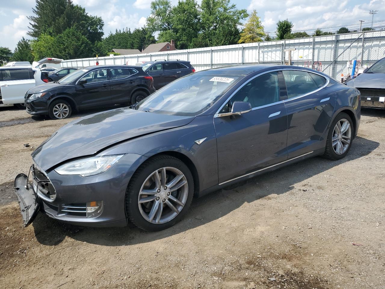 TESLA MODEL S 2015